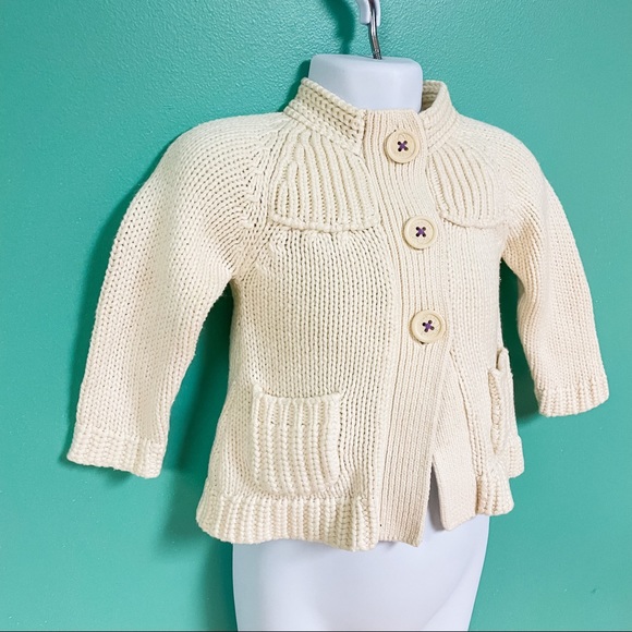 OshKosh Cream 3 Button Knit Cardigan Sweater Baby Girl Size 9M - Picture 3 of 8